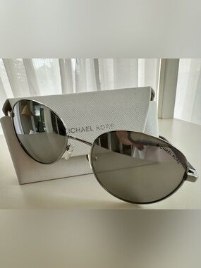 Michael Kors 1125 Zina Silver Mirror Frame Sunglasses 11538G 55 19 1403N